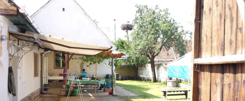 StiftungssitzInnenhof